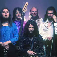 Escucha a Gentle Giant, mira videos musicales, lee su biografía, consulta las fechas de las gira y más.