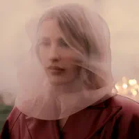 收听 undefined、观看音乐视频、阅读小传、查看巡演日期等 ！