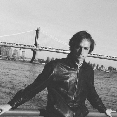 Listen to Noah Chenfeld, watch music videos, read bio, see tour dates & more!