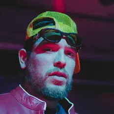 Poslechněte si interpreta Somethingdope DG, sledujte hudební videa, přečtěte si životopis, podívejte se na data turné a další informace.