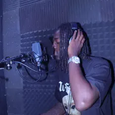 收听 Cantave、观看音乐视频、阅读小传、查看巡演日期等 ！