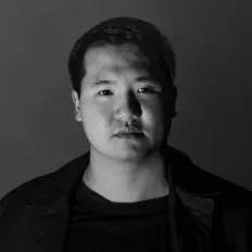 Jsungを聴いたり、ミュージックビデオを鑑賞したり、経歴やツアー日程などを確認したりしましょう！