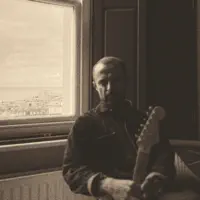 Ascolta undefined, guarda video musicali, leggi la biografia, vedi le date del tour & altro!