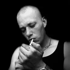 Ouve Nikkos1312, vê vídeos de música, lê a biografia, vê as datas da digressão e muito mais!