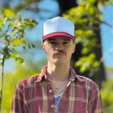 Nick Pape dinle, müzik videolarını izle, biyografisini oku, tur tarihlerini ve daha fazlasını gör!