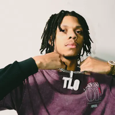 Listen to Dee 3, watch music videos, read bio, see tour dates & more!