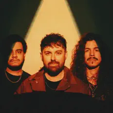 Poslechněte si interpreta CODE:WORDS, sledujte hudební videa, přečtěte si životopis, podívejte se na data turné a další informace.