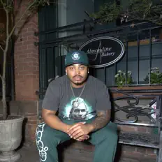 Hör dir 3Kizzy an, schau dir Musikvideos an, lies die Biografie, finde Tourdaten und mehr!