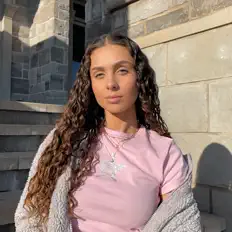 Jenny Z dinle, müzik videolarını izle, biyografisini oku, tur tarihlerini ve daha fazlasını gör!