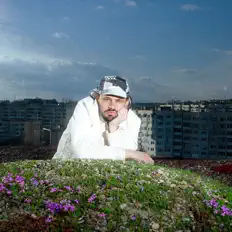 Bulgarian Cartrader을(를) 듣고, 뮤직 비디오를 보고, 약력을 읽고, 투어 일정 등을 확인하세요!