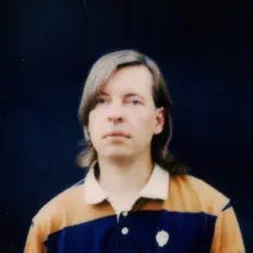 Ouve Fred Thomas, vê vídeos de música, lê a biografia, vê as datas da digressão e muito mais!