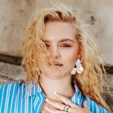 Listen to Faith Richards, watch music videos, read bio, see tour dates & more!