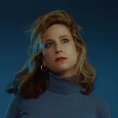 Ascolta Meirav Hellinger, guarda video musicali, leggi la biografia, vedi le date del tour & altro!