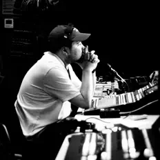 Listen to Bill Ross, watch music videos, read bio, see tour dates & more!