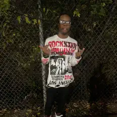 Escucha a lorjojo, mira vídeos musicales, lee la biografía, consulta fechas de giras y mucho más.