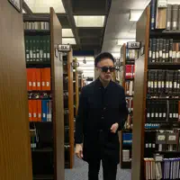 Posłuchaj wykonawcy undefined, obejrzyj teledyski, przeczytaj biografię, zobacz daty tras koncertowych i nie tylko!