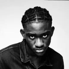 Hör dir Yaw B an, schau dir Musikvideos an, lies die Biografie, finde Tourdaten und mehr!