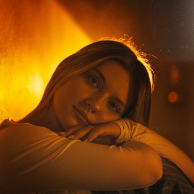 Listen to Joana Oliveira, watch music videos, read bio, see tour dates & more!