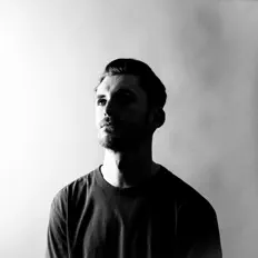 Oscar Loweを聴いたり、ミュージックビデオを鑑賞したり、経歴やツアー日程などを確認したりしましょう！