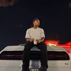 Dee FTS을(를) 듣고, 뮤직 비디오를 보고, 약력을 읽고, 투어 일정 등을 확인하세요!