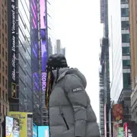 Ascolta undefined, guarda video musicali, leggi la biografia, vedi le date del tour & altro!