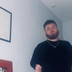 收听 Hayden J Barlow、观看音乐视频、阅读小传、查看巡演日期等 ！