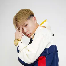 收听 Tommy-Glow、观看音乐视频、阅读小传、查看巡演日期等 ！