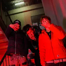 收听 89Chilldren、观看音乐视频、阅读小传、查看巡演日期等 ！