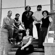 Listen to Thee Heart Tones, watch music videos, read bio, see tour dates & more!