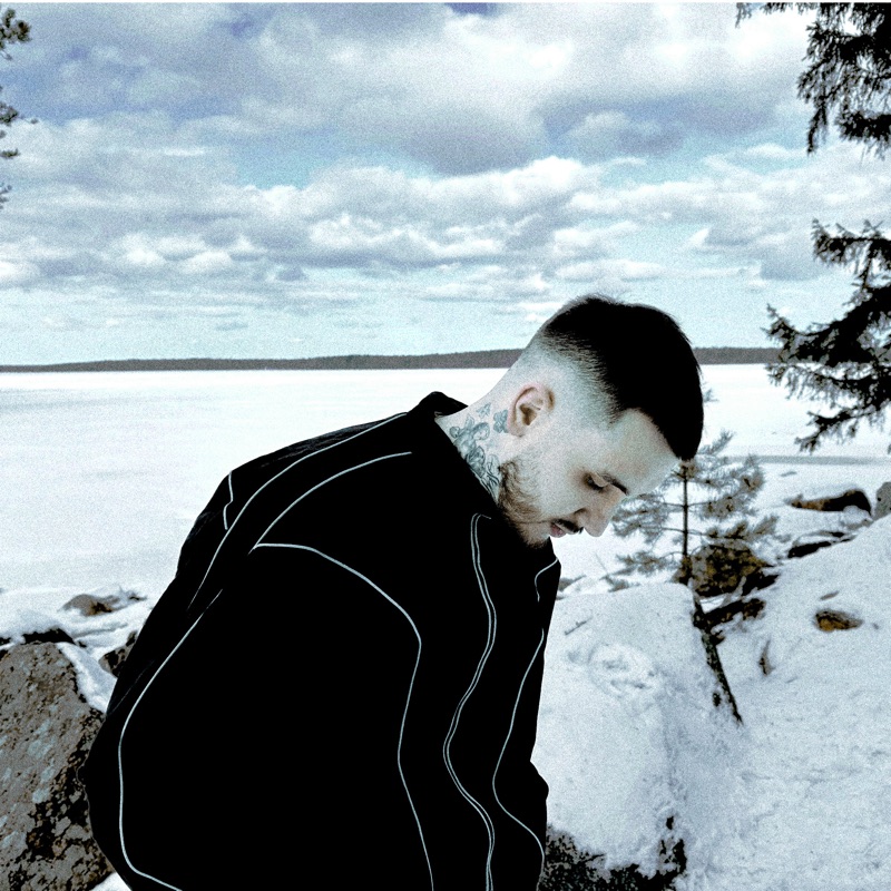 Song - dreamland - Money Flip