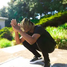 Ouve EBE Kastro, vê vídeos de música, lê a biografia, vê as datas da digressão e muito mais!