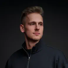 Escucha a Melodex, mira vídeos musicales, lee la biografía, consulta fechas de giras y mucho más.