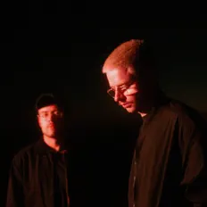 Listen to pølaroit, watch music videos, read bio, see tour dates & more!