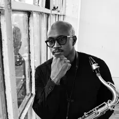 收听 Gregory Groover Jr.、观看音乐视频、阅读小传、查看巡演日期等 ！