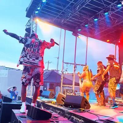 Listen to Grandbandz, watch music videos, read bio, see tour dates & more!