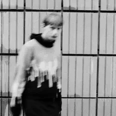 Listen to Jonathan Giv Aldrig Op, watch music videos, read bio, see tour dates & more!
