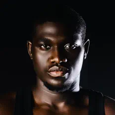 Mordiを聴いたり、ミュージックビデオを鑑賞したり、経歴やツアー日程などを確認したりしましょう！