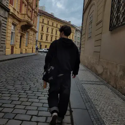 Listen to Lostboy Luka, watch music videos, read bio, see tour dates & more!