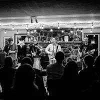 undefined: песни, клипы, биография, даты выступлений и многое другое.