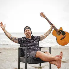 Listen to Kyle Smith, watch music videos, read bio, see tour dates & more!