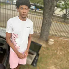 Sasquatch: песни, клипы, биография, даты выступлений и многое другое.