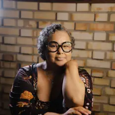 Ouve Pastora Nicole Alves, vê vídeos de música, lê a biografia, vê as datas da digressão e muito mais!