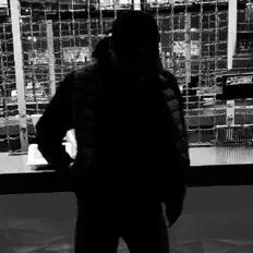 Ouça Maulx, assista a videoclipes, leia a biografia, veja as datas das turnês e mais!