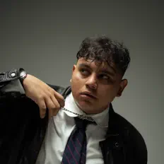 Dengarkan Jmtøp, tonton video musik, baca bio, lihat tanggal tur & lainnya!