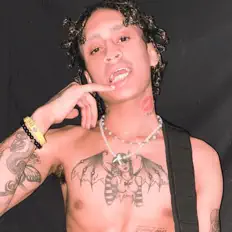 Posłuchaj wykonawcy Md Scars, obejrzyj teledyski, przeczytaj biografię, zobacz daty tras koncertowych i nie tylko!