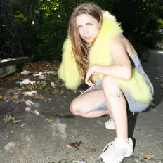 Listen to Yung FSK18, watch music videos, read bio, see tour dates & more!