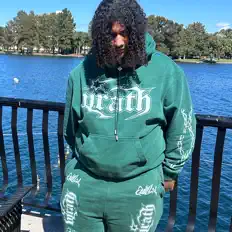 Poslechněte si interpreta Ohagi Danger, sledujte hudební videa, přečtěte si životopis, podívejte se na data turné a další informace.