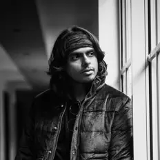 Listen to Dhanith Sri, watch music videos, read bio, see tour dates & more!