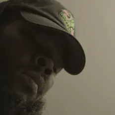 Dengarkan BUCKINGHAM B.K., tonton video musik, baca bio, lihat tanggal tur & lainnya!