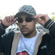 Ouça DJ VINI BEAT, assista a videoclipes, leia a biografia, veja as datas das turnês e mais!